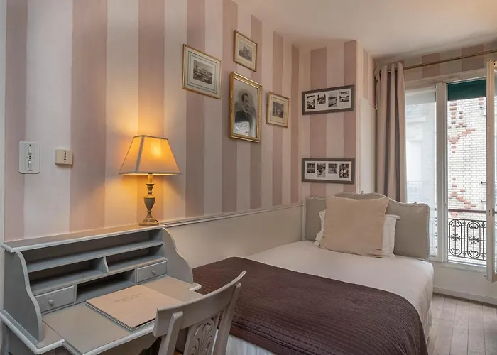 Hotel De L\'Avre